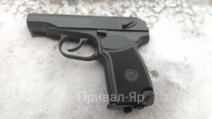 pnevmaticheskij-pistolet-mr-654k-32-baikal